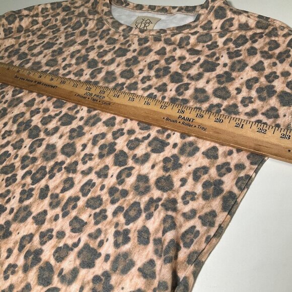 Chaser Long Sleeve Leopard Print Pullover Small S casual loungewear soft comfy - Picture 2 of 8